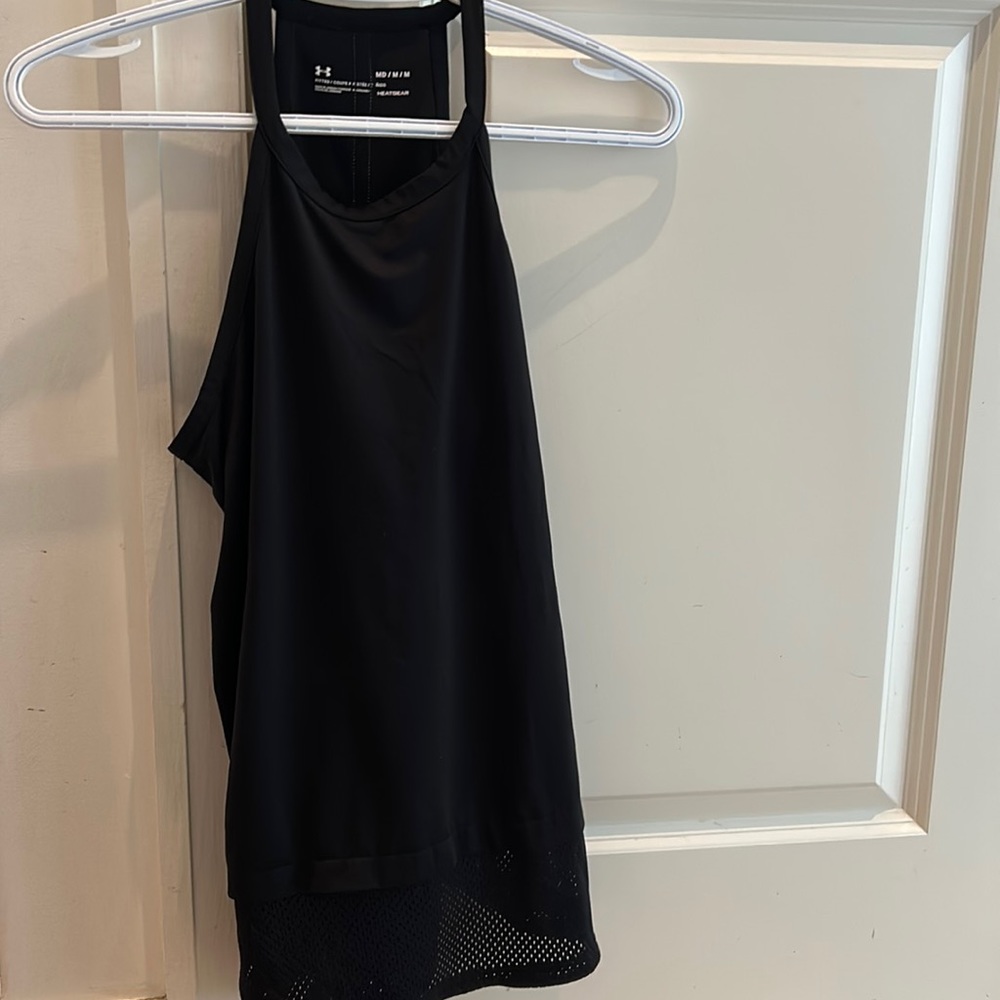Size medium under armour athletic tank